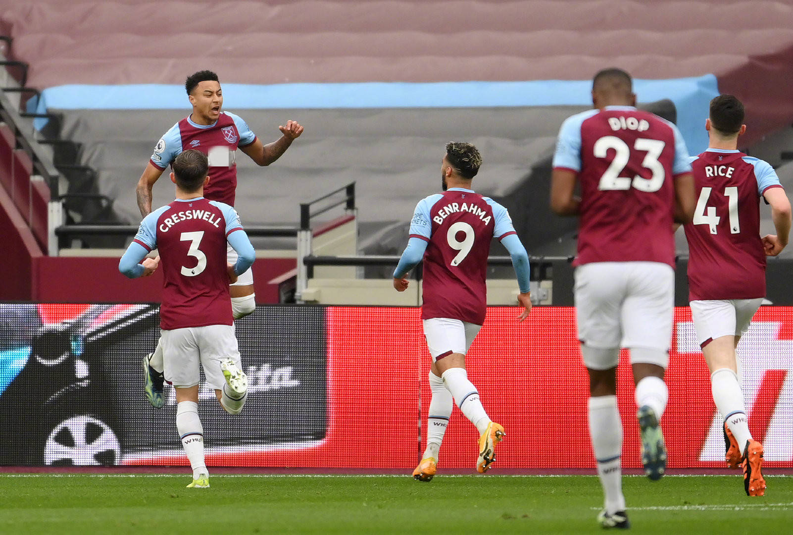 大鲨鱼队正 大鲨鱼队正